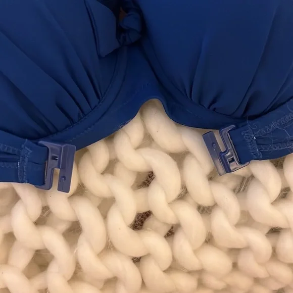 ASOS bikini top - Picture 2 of 3